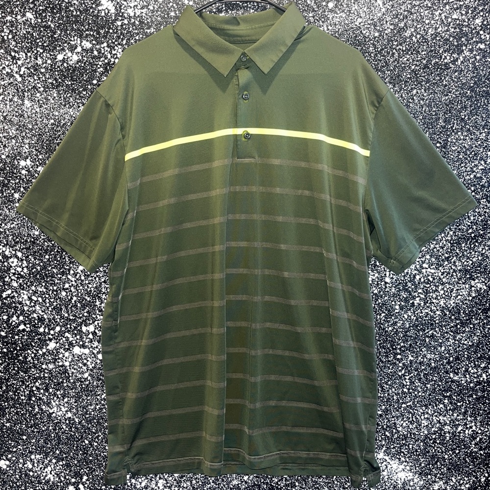 Under Armour Heat Gear Loose Fit Collared T-Shirt w/ Buttons